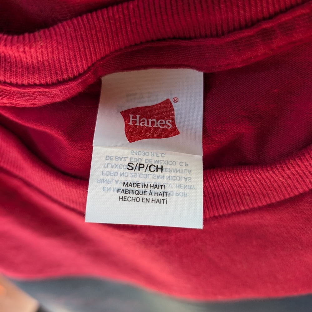 Graphic T-Shirt - Picture 4 of 4
